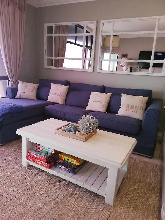 Apartment 504 Witsand Bloubergstrand