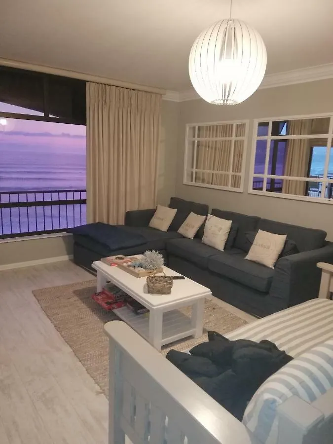 504 Witsand Bloubergstrand